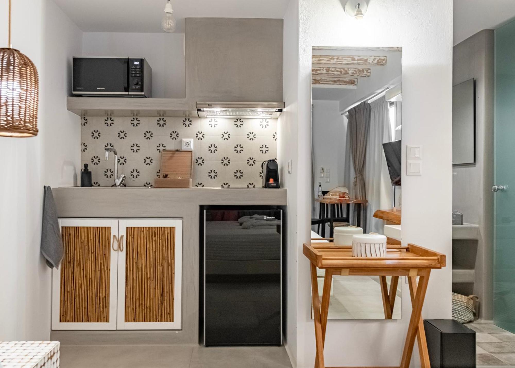 Aelia Suites Адамас Екстер'єр фото